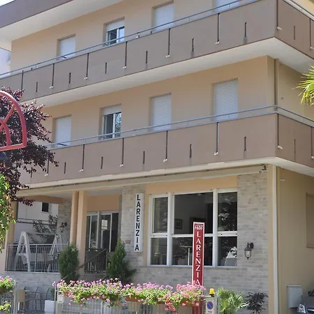 Larenzia Hotel 3*