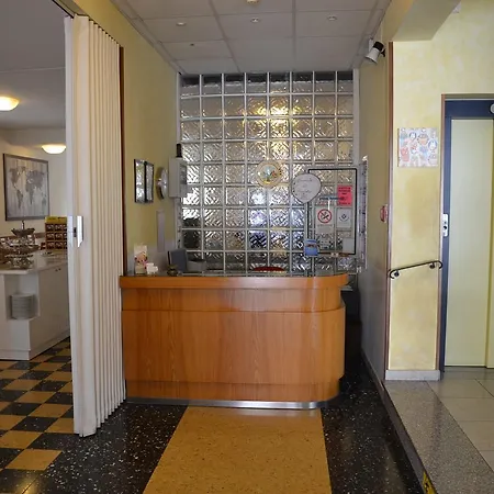 Larenzia 3* Cattolica