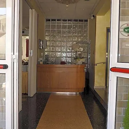 Larenzia Cattolica